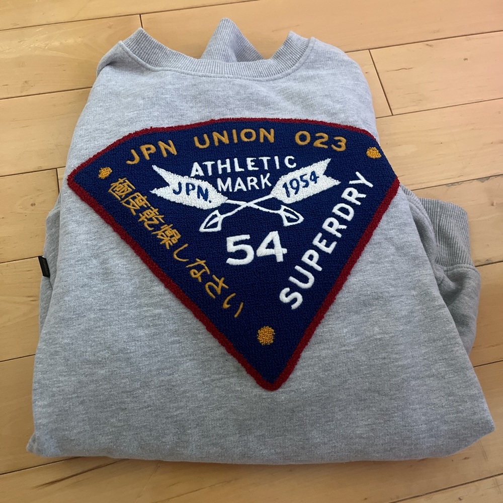 Crewneck light grey no stains super cute